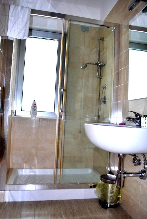 Piazza Dante Hotel Taranto Eksteriør billede