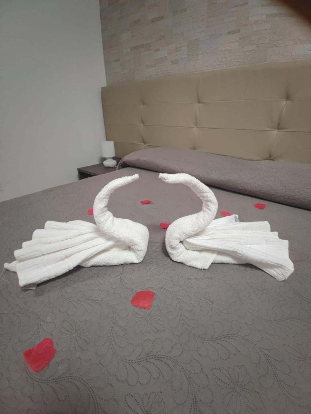 Piazza Dante Hotel Taranto Eksteriør billede